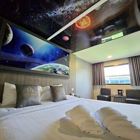 Oscar Palace Hotel & Wellness Center Ban Khlong Phruan Bagian luar foto